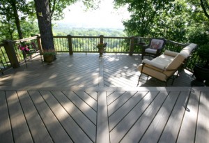 home_pic1_thumb Recylced Decking